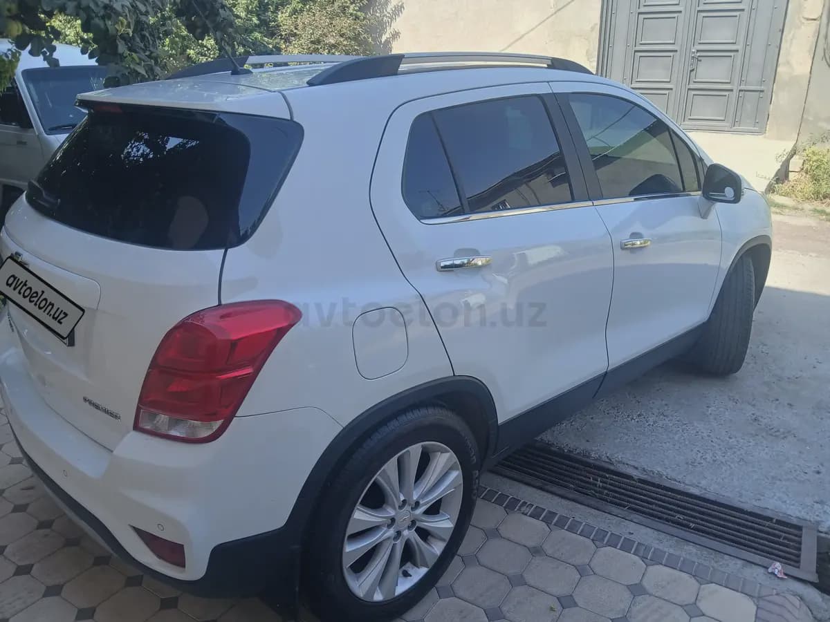 Chevrolet Tracker, 3 позиция 2020 — 4