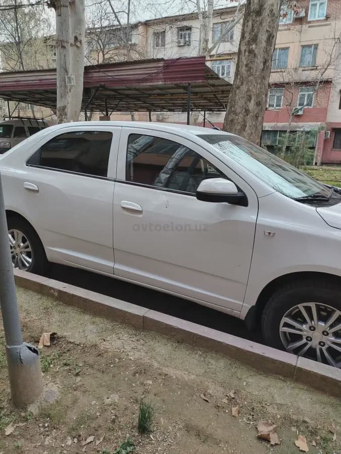 Chevrolet Cobalt, 4 позиция 2025 — 2