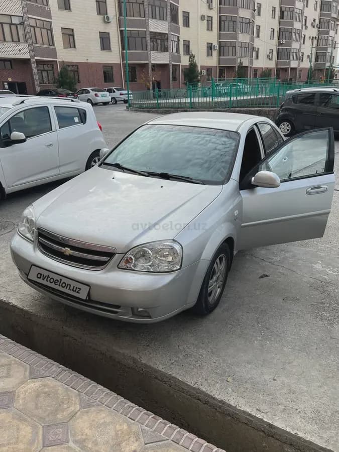 Chevrolet Lacetti, 2 позиция 2014 — 3