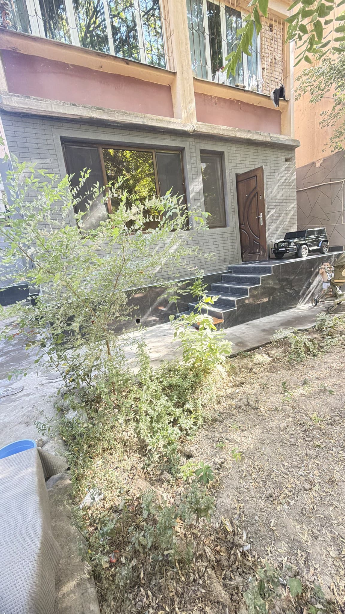 2 xonali 2/6 balkon,podvali bor agaroti bor brinchi etaj — 2