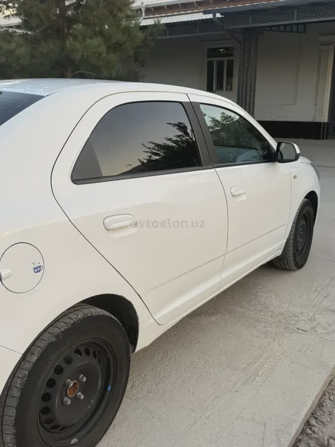 Chevrolet Cobalt, 3 позиция 2014 — 5