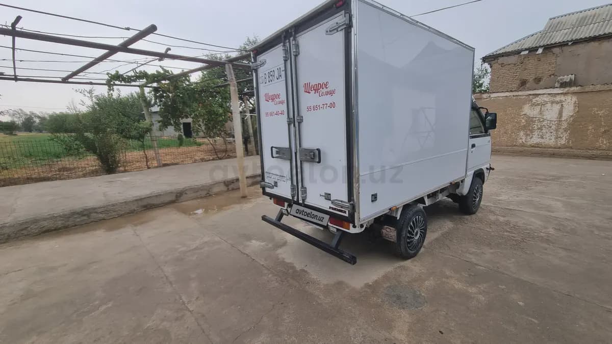 Chevrolet Labo 2023 — 3