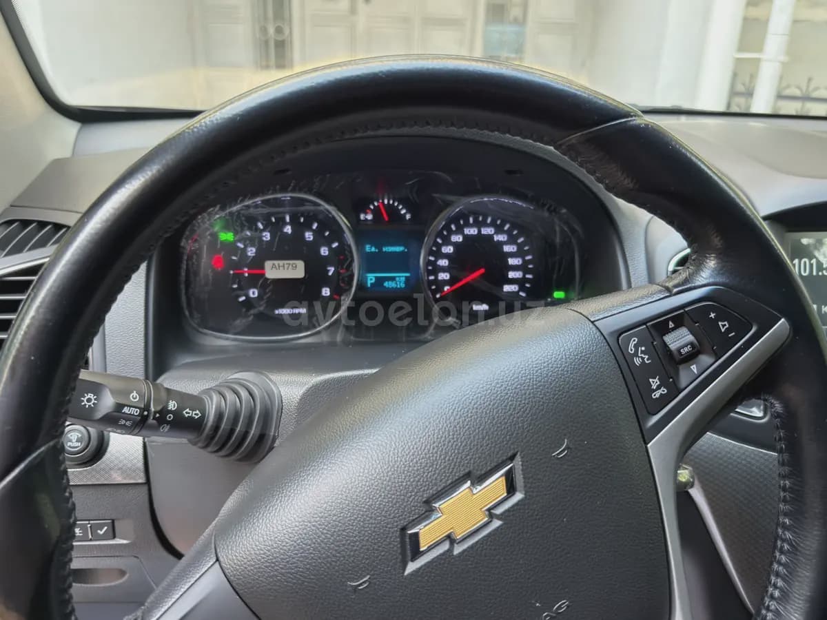 Chevrolet Captiva, 4 позиция 2018 — 2