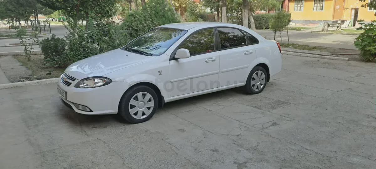 Chevrolet Gentra, 1 позиция Газ-бензин 2023 — 3