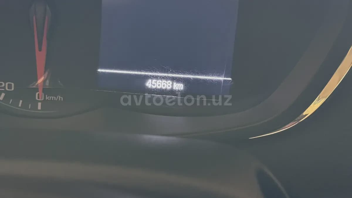 Chevrolet Tracker, 3 позиция 2019 — 2