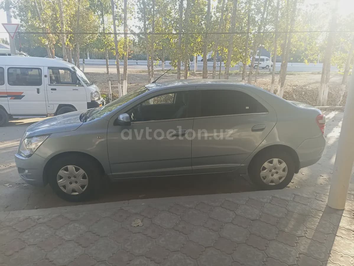 Chevrolet Cobalt, 3 позиция 2014 — 4