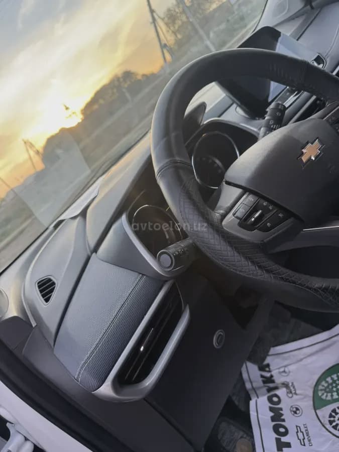 Chevrolet Tracker 2 2023 — 2