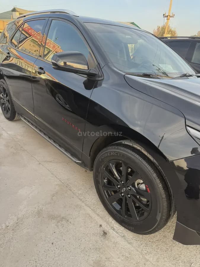 Chevrolet Equinox 2020 — 3