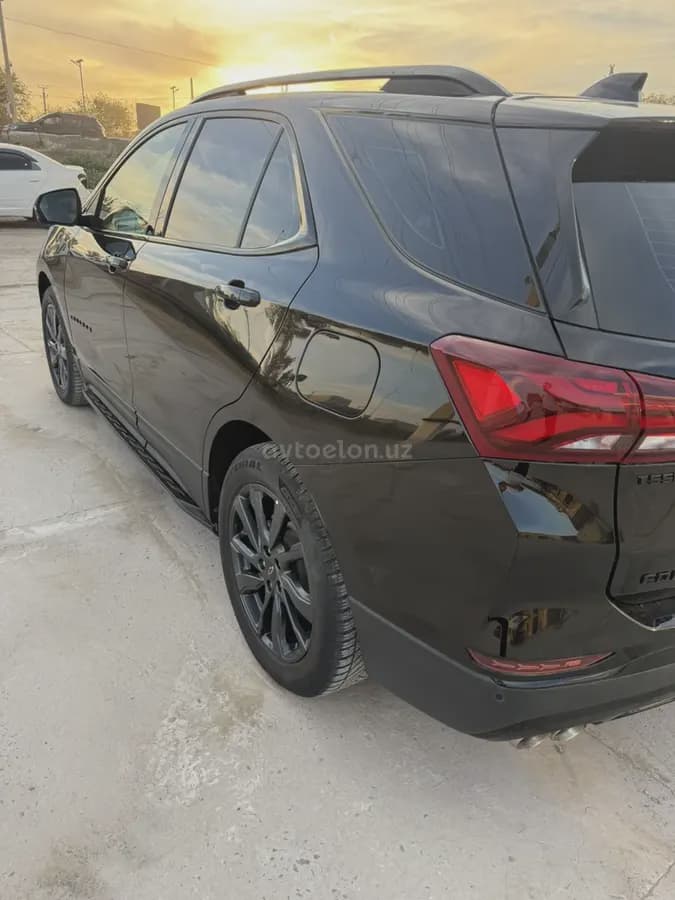 Chevrolet Equinox 2022 — 3