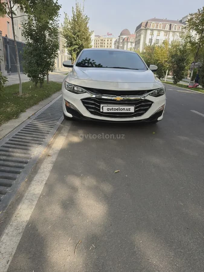 Chevrolet Malibu 2 2023 — 4