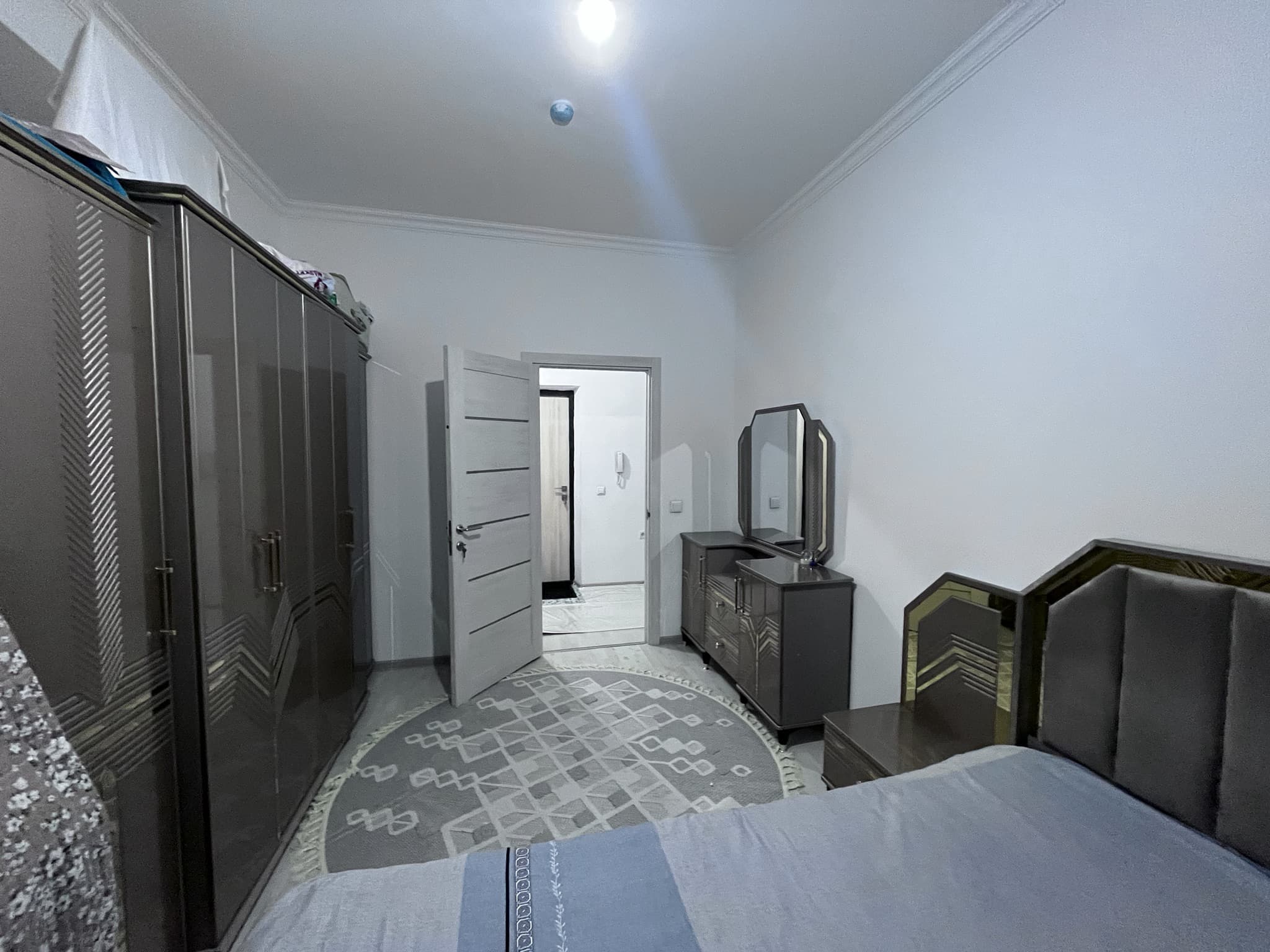 Срочно продаётся 2 комнат 65 кв — 2