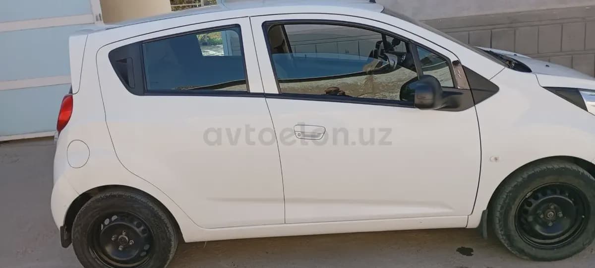 Chevrolet Spark, 2 позиция 2018 — 3