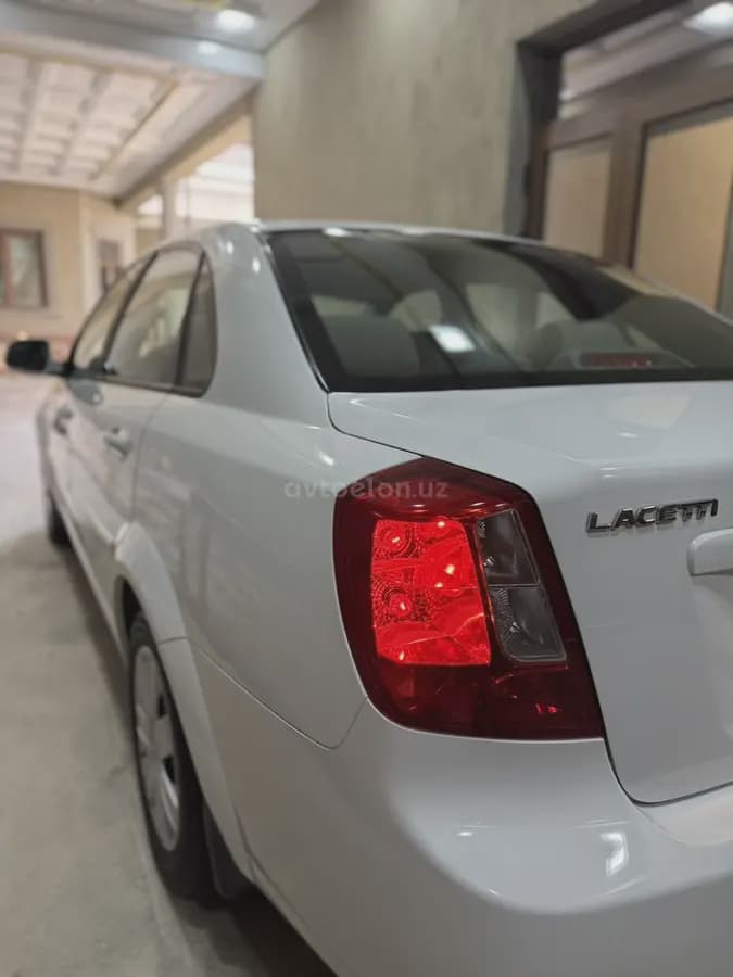 Chevrolet Gentra, 1 позиция Газ-бензин 2020 — 4
