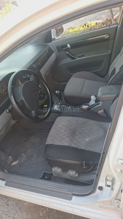 Chevrolet Gentra, 3 позиция 2019 — 5