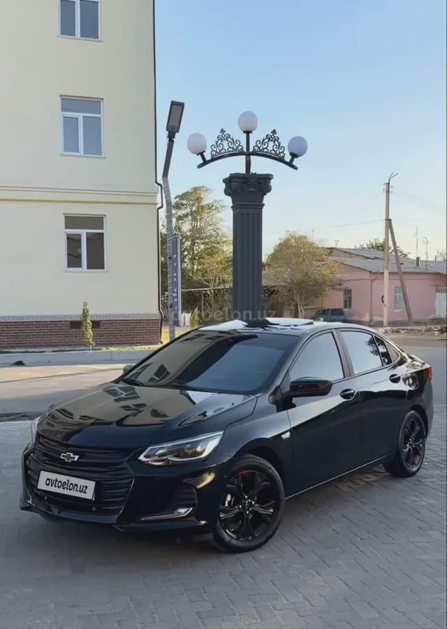 Chevrolet Onix 2024 — 1