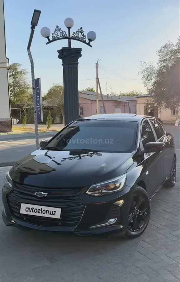 Chevrolet Onix 2024 — 2