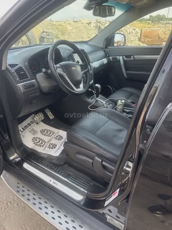Chevrolet Captiva, 4 позиция 2017 — 1