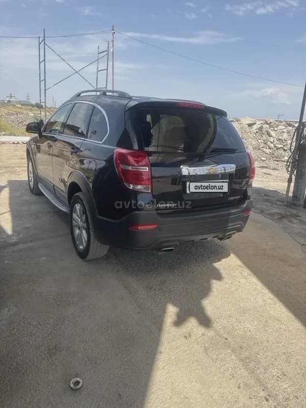 Chevrolet Captiva, 4 позиция 2017 — 3