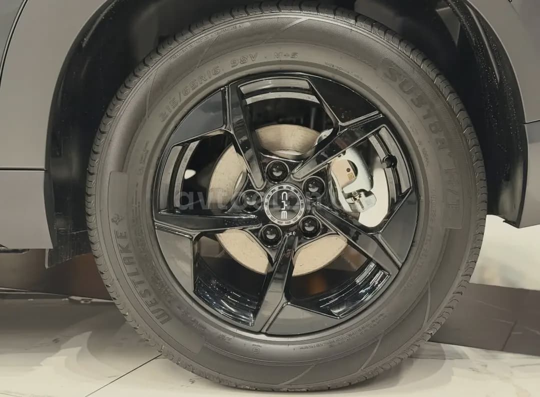 BYD Yuan UP 2026 — 5
