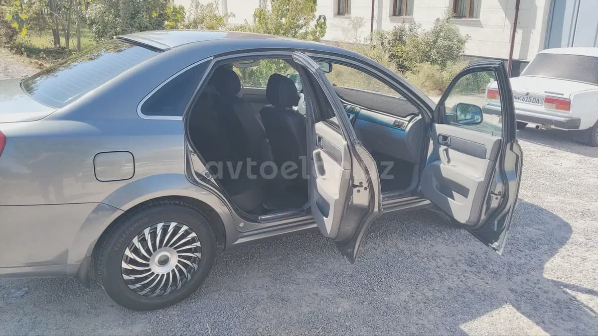 Chevrolet Gentra, 1 позиция 2015 — 4