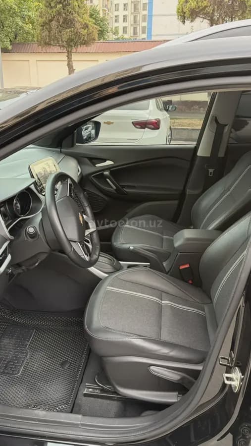 Chevrolet Tracker 2 2025 — 4