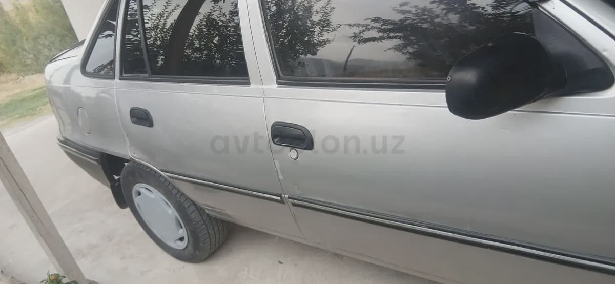 Daewoo Nexia 2003 — 3