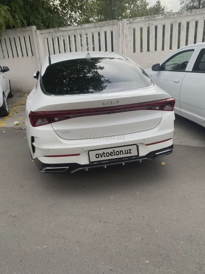 Kia K5 2023 — 3