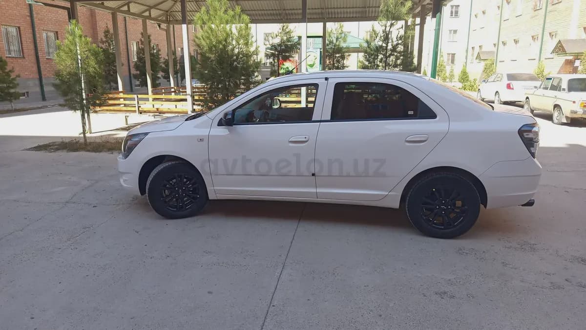 Chevrolet Cobalt, 4 позиция 2026 — 1