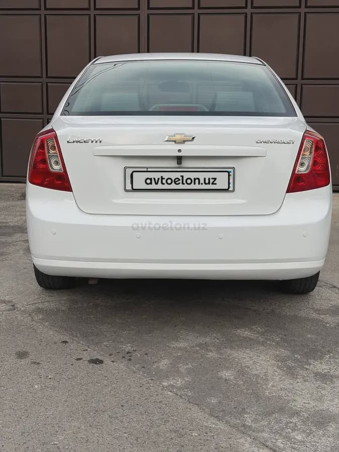 Chevrolet Gentra, 3 позиция 2017 — 2