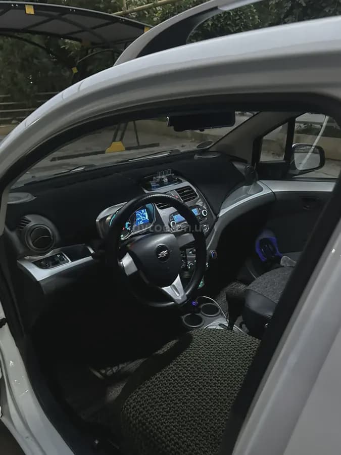 Chevrolet Spark, 3 позиция 2020 — 1