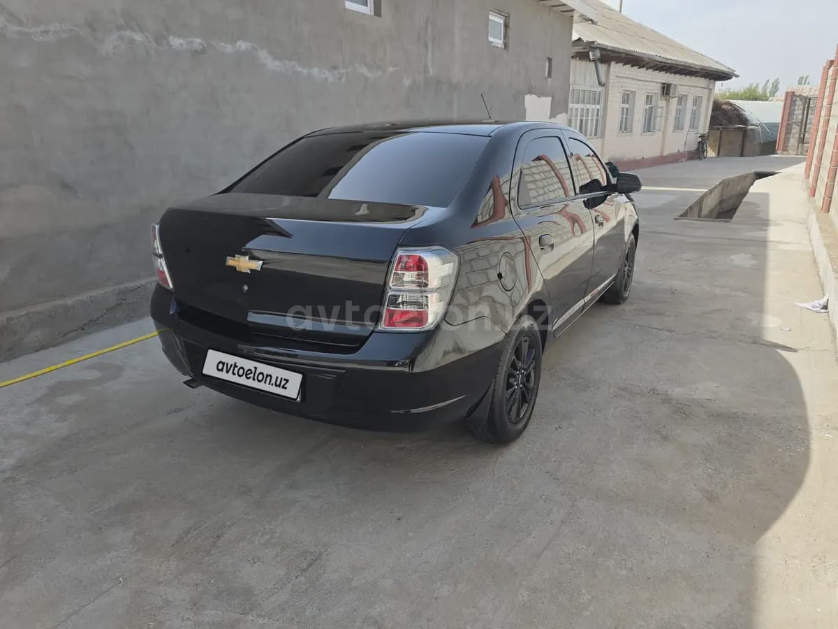 Chevrolet Cobalt, 4 позиция 2026 — 2