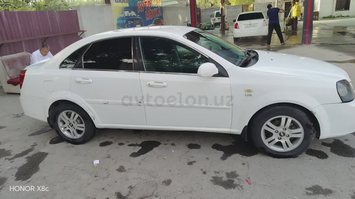 Chevrolet Cobalt, 2 позиция 2011 — 2