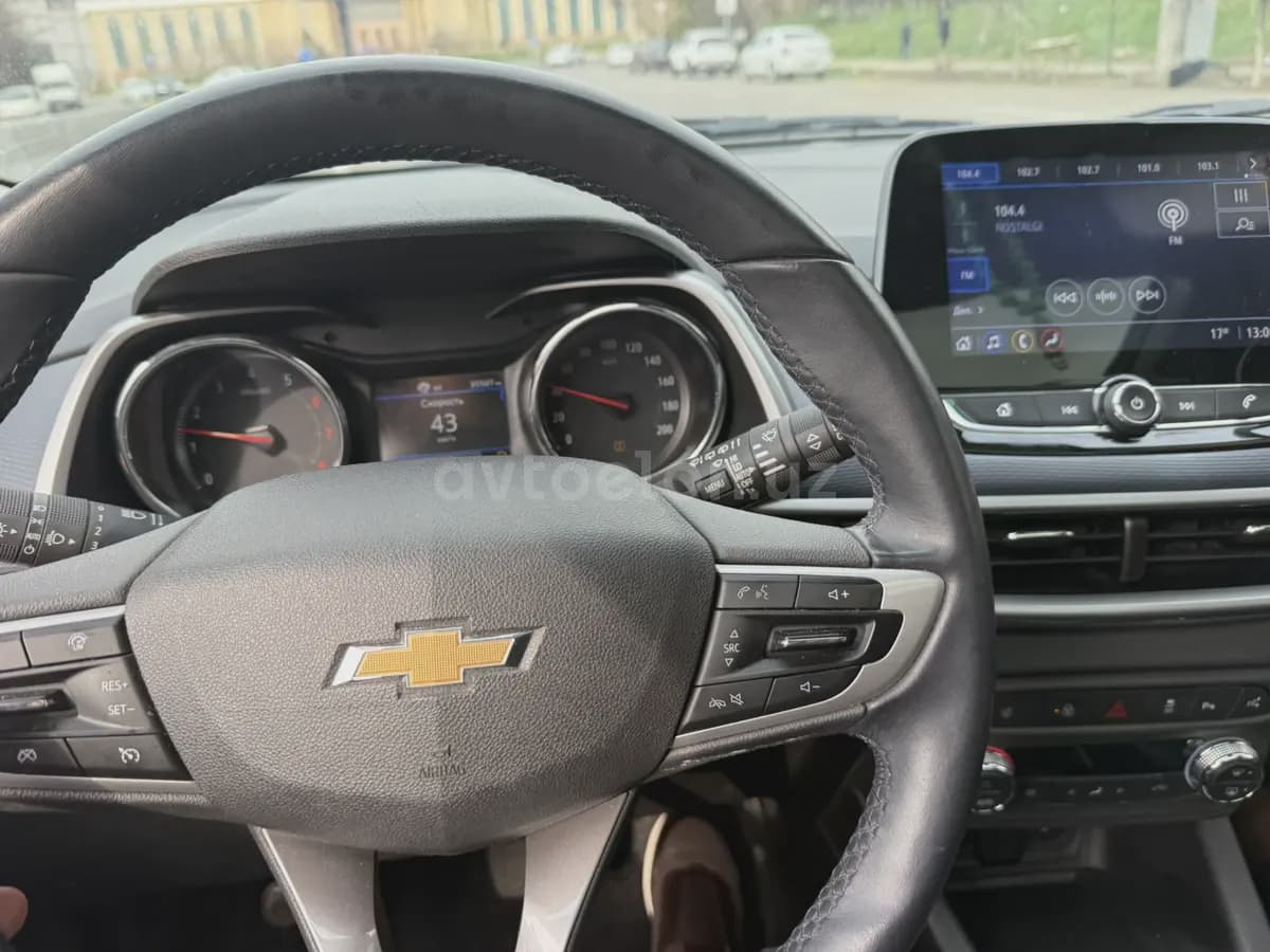 Chevrolet Tracker 2 2024 — 3