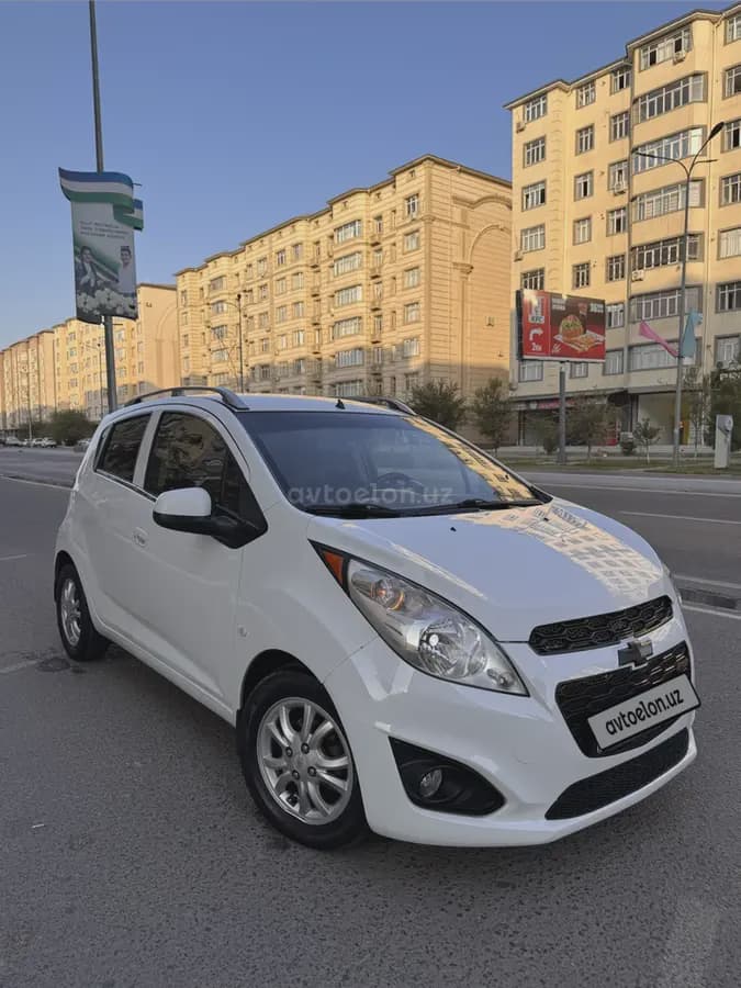 Chevrolet Spark 2015 — 2