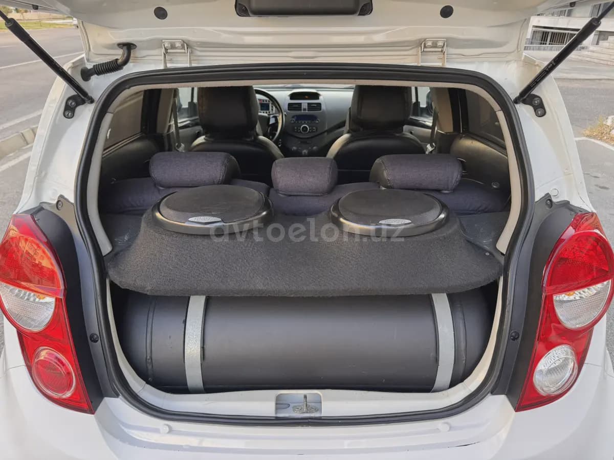 Chevrolet Spark 2015 — 4