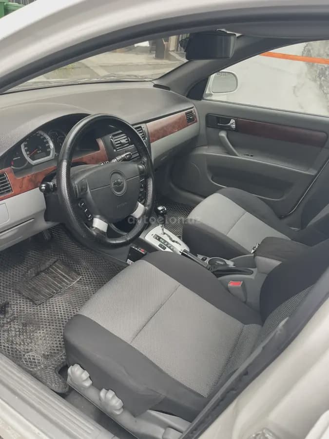 Chevrolet Lacetti, 3 позиция 2013 — 2
