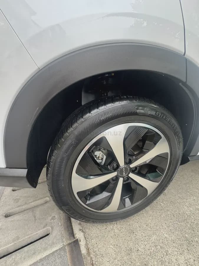 BYD Song Plus DM-i 2023 — 3