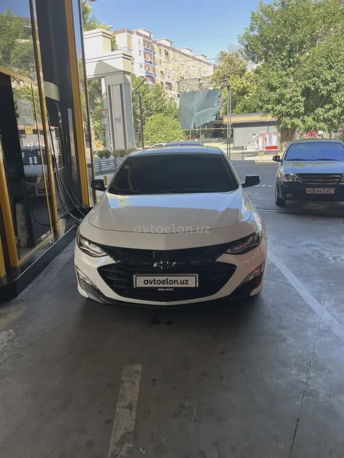 Chevrolet Malibu XL 2023 — 2