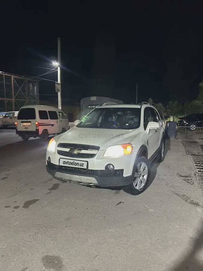 Chevrolet Captiva, 1 позиция 2010 — 4
