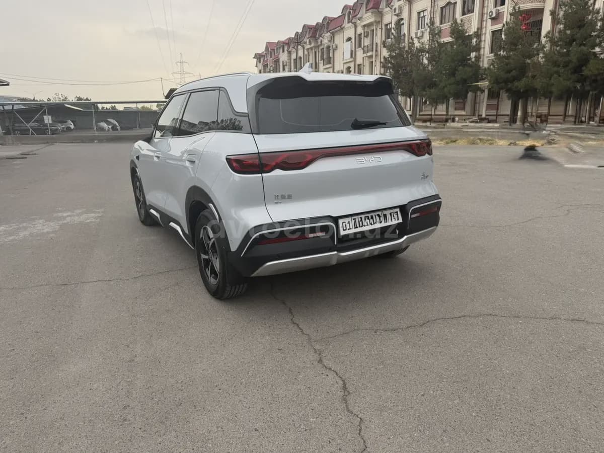 BYD Yuan UP 2025 — 4