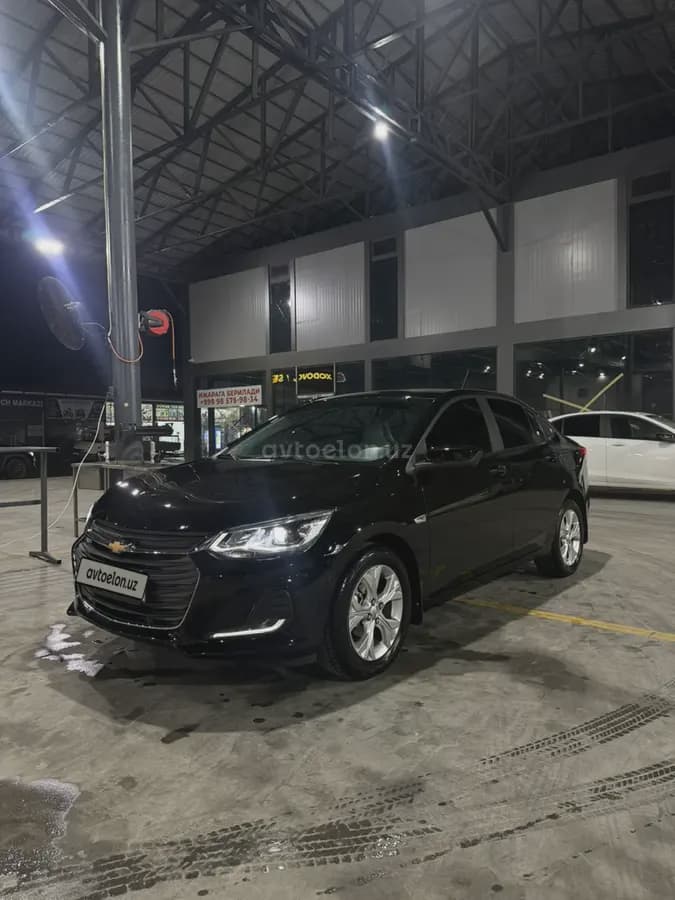 Chevrolet Onix 2025 — 3