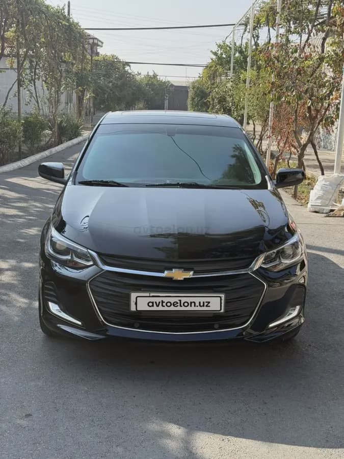 Chevrolet Onix 2024 — 2