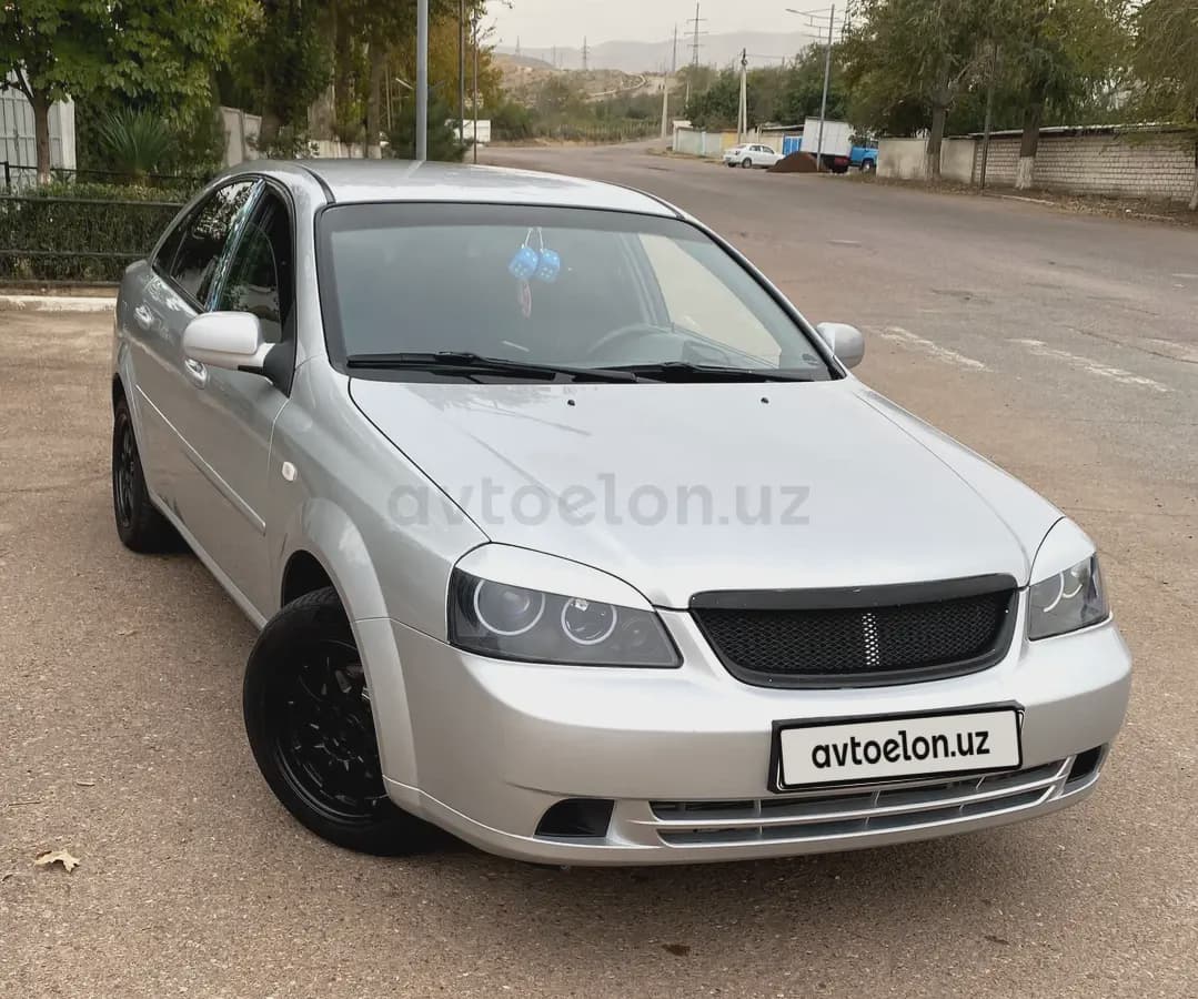 Chevrolet Lacetti, 1 позиция 2011 — 4