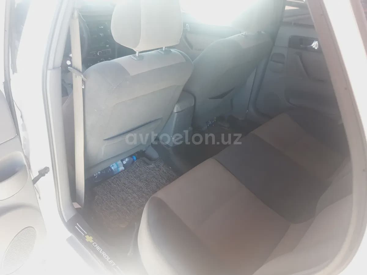 Chevrolet Gentra, 1 позиция Газ-бензин 2022 — 5