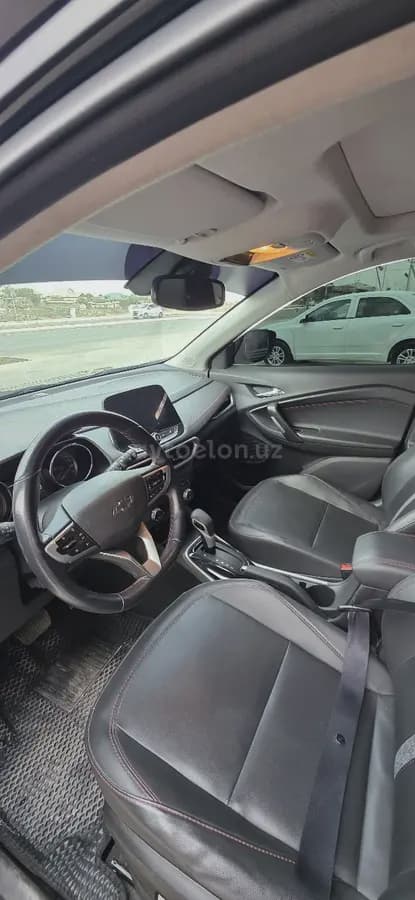 Chevrolet Tracker 2 2025 — 5
