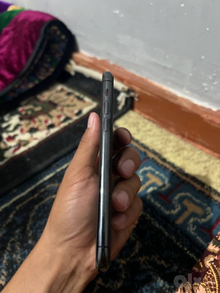 Iphone 11 pro  ideal — 3