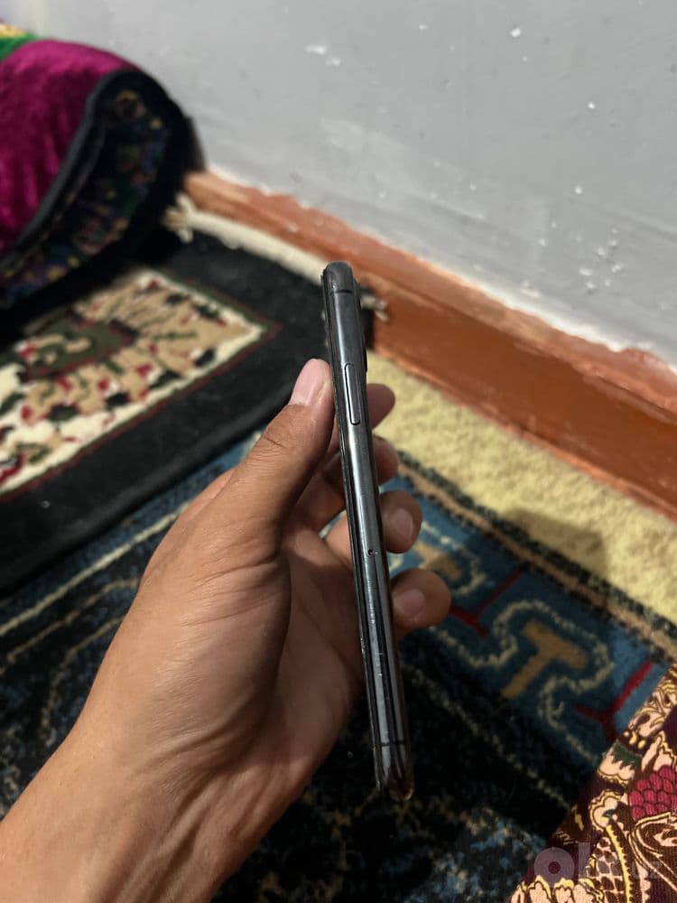 Iphone 11 pro  ideal — 6