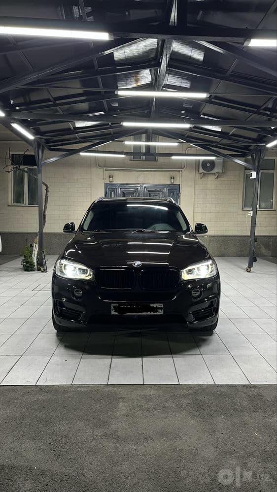 Bmw X5 x drive 35i — 2