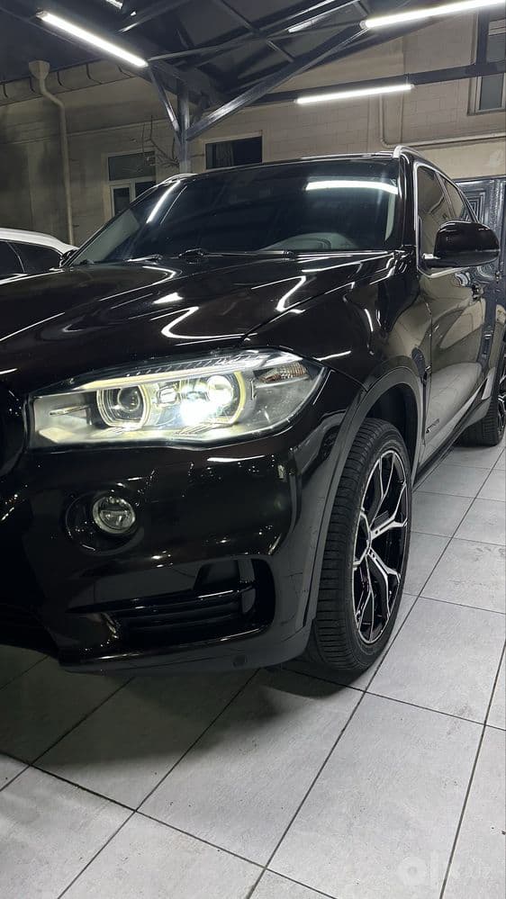 Bmw X5 x drive 35i — 3