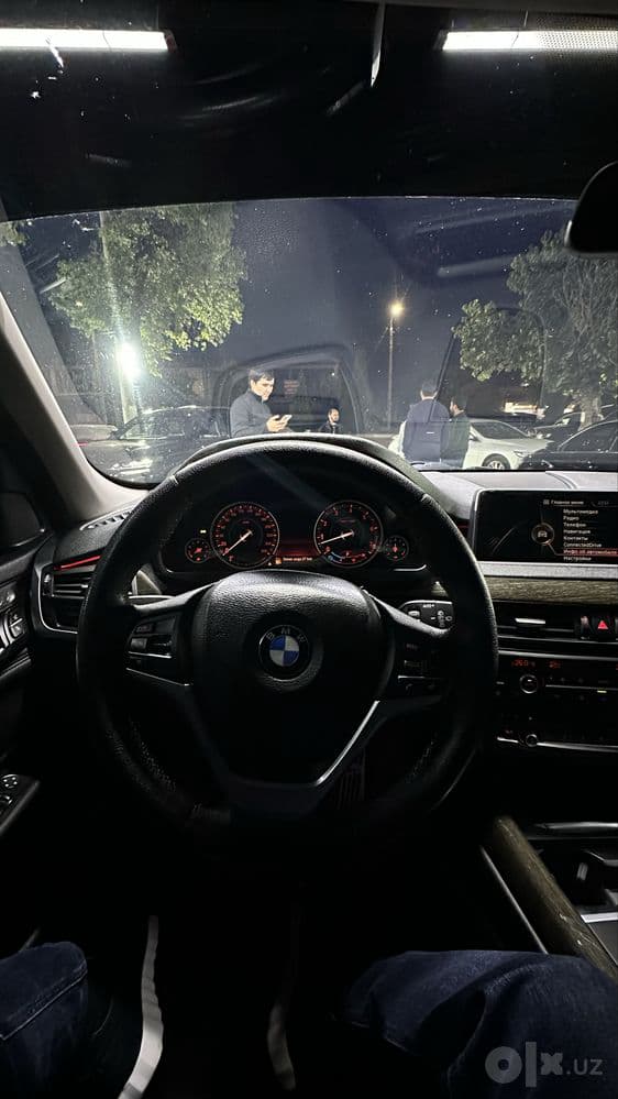Bmw X5 x drive 35i — 8